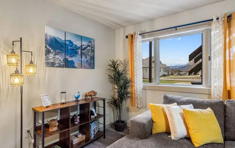 Modern Mountainview B, Belgrade MT vacation rental – listing photo 4 of 18